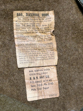 Charger l&#39;image dans la galerie, Sleeping Bag, US Army WW2 Wool Sleeping Bag, w/o cover
