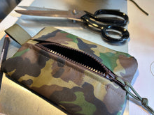 Charger l&#39;image dans la galerie, Pouch, EDC (Every Day Carry) 20cm x 10cm
