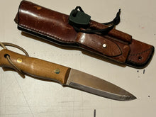 Charger l&#39;image dans la galerie, Knife, Ray Mears /Andy Wood,  Second production Woodlore Knife (Used) with Sheath
