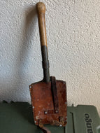 Shovel, Swiss Army WW2 (1939) Entrenching Tool w/Cover